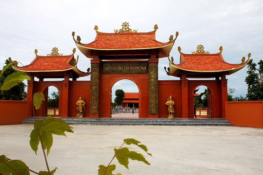 Main gate of Truc Lam Phuong Nam Zen Monastery