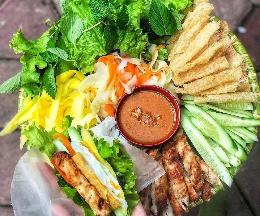 Street Food Discovery Tour