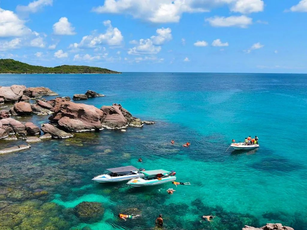 Crystal-clear waters at Kim Quy