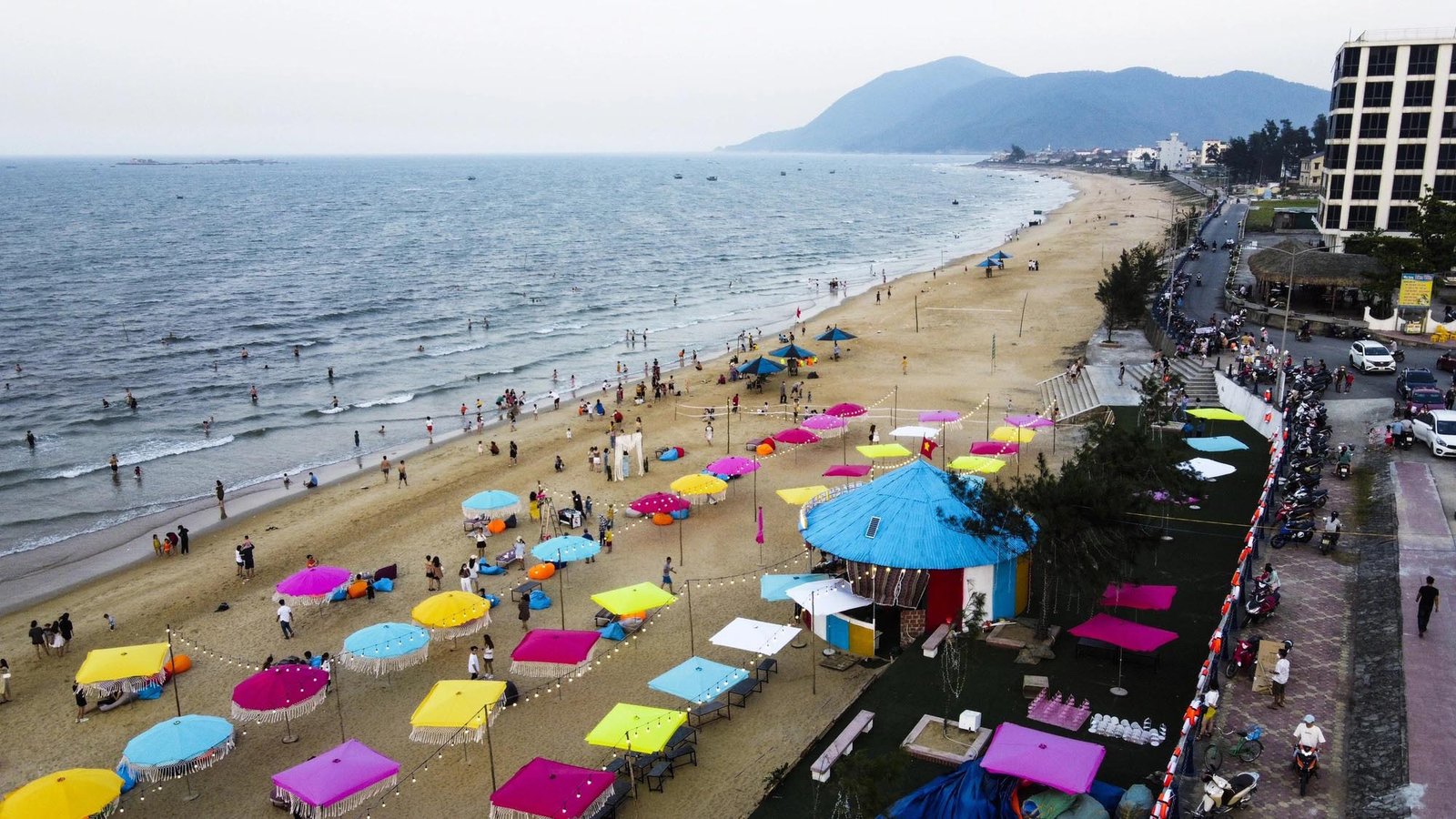 Thien Cam Beach stands out for its harmony of mountains and sea